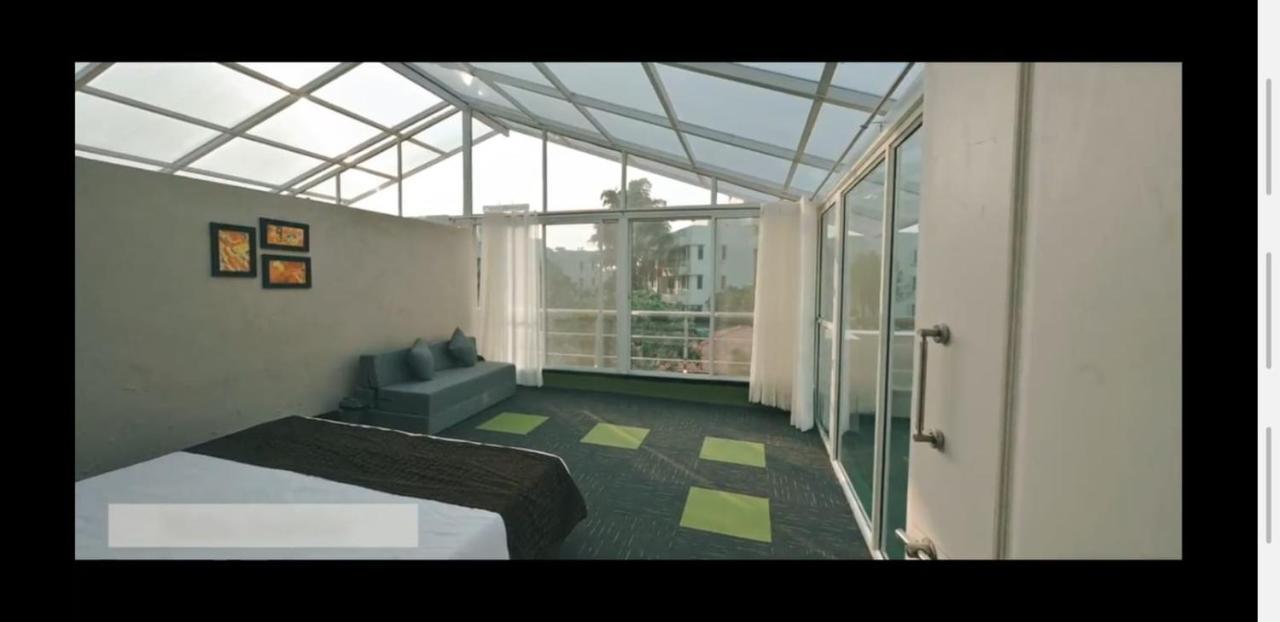 The Retreat-Glasshouse Bungalow イガットプリ エクステリア 写真